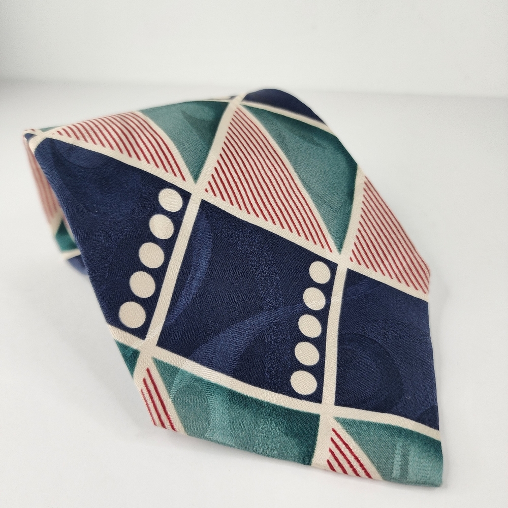 PIERRE CARDIN Silk Tie.